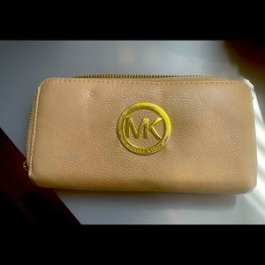 Used Michael Kors Wallet